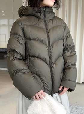 肆·冬季简约菱格云朵90白鸭绒连帽羽绒服宽松保暖外套女