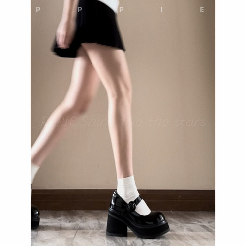 PPPIE 硬朗鞋型超级可爱圆头8.5cm小皮鞋