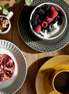 瑞典代购 Sagaform北欧ins风简约几何刻花碟子西餐盘子蛋糕碟陶瓷