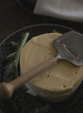 瑞典代购 Sagaform 切芝士刀奶油奶酪刨刀木柄手持擦片奶酪切片器