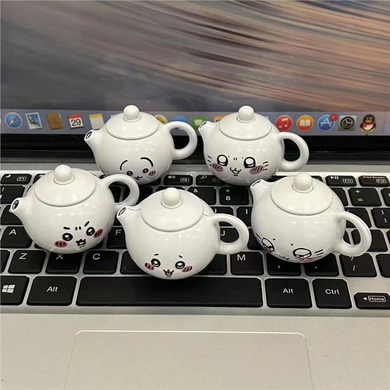 【】吉伊卡哇乌萨奇小八卡通可爱茶壶防风粉焰打火机礼物