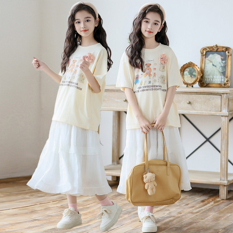 女孩子夏季套装中学生女生休闲新款女童卡通t恤 雪纺半身纱裙套裙