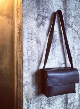 cam-in意大利真皮手工适用于索尼富士徕卡相机摄影单肩斜背斜跨包