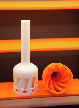 老灯泡工作室 3D 打印除油膜浮头二代