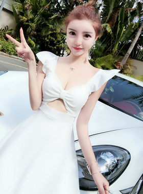 20新款连衣裙超仙甜美可爱女装夜店性感低胸露背收腰大摆显瘦裙子