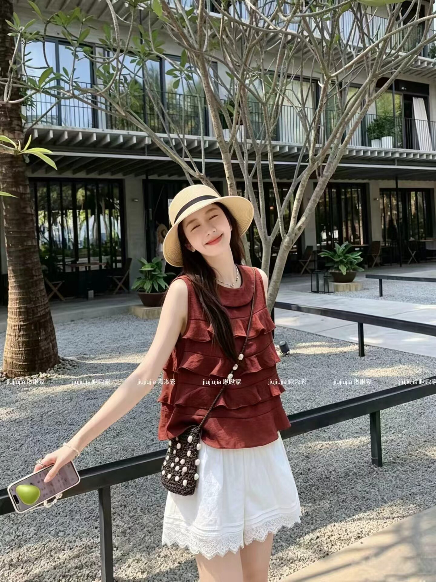 小众版无袖层次荷叶边蓬松舒肩蛋糕背心女夏季韩系高级感休闲上衣