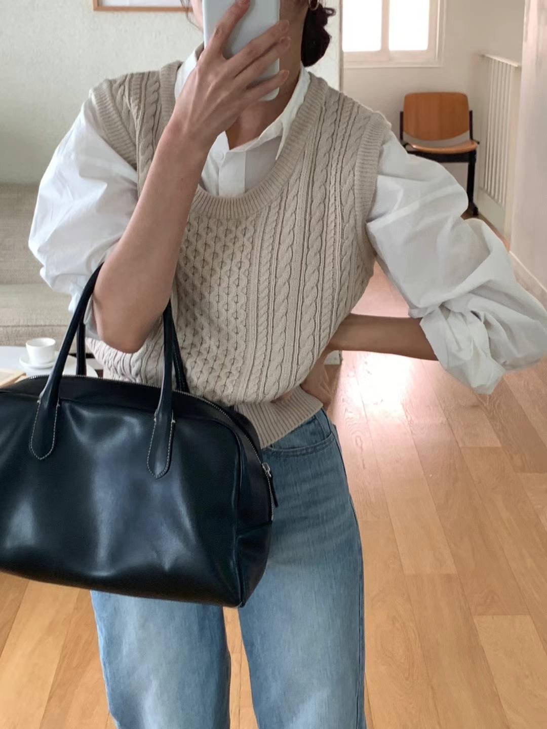 韩国女春季外穿麻花上衣洋气圆领