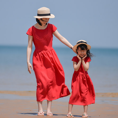 连衣裙乐往红色海边亲子装夏季