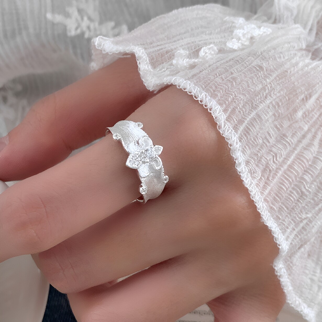 纯银拉丝中古风鸢尾花朵开口戒指
