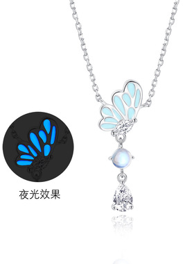 S925纯银夜光蝴蝶翅膀水滴形项链女生个性唯美月光石飞蝶锁骨链女