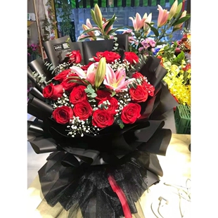 汕尾二马路信利广场名门城区政府城内路黄金海岸红玫瑰生日鲜花店