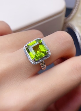 大克拉天然橄榄石925银镶嵌天然橄榄石戒指11*11mm过检测天然宝石