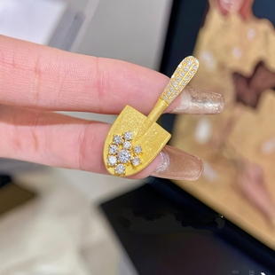 S925純銀新款 鑲鉆小鏟子項鏈飾品設(shè)計高級感輕奢小眾精致毛衣鏈