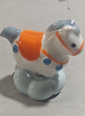 小红书爆款结晶釉小马陶瓷转转摆件桌面解压神器可爱治愈小玩具送