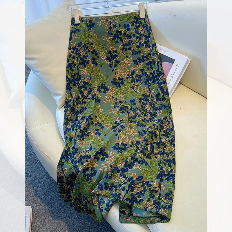 醋酸碎花半身裙中长款女夏季2026新款印花包臀裙垂坠感薄款a字裙