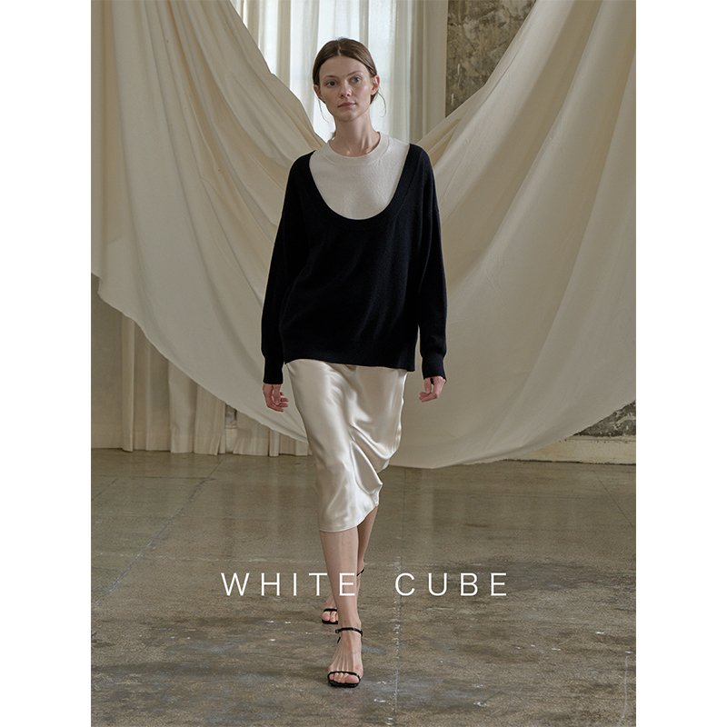 whitecube春秋新款大U领极简纯羊毛两件套针织衫宽松套头毛衣女装-封面