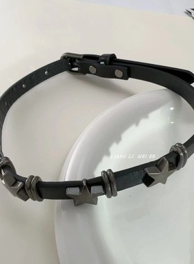 复古黑色皮革五角星拼接皮革项圈y2k朋克辣妹甜酷高级感颈链项链