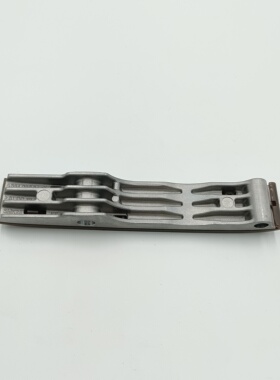 韩国双龙爱腾ACTYON享御KYRON纯正原厂正时链条挡板6640502416