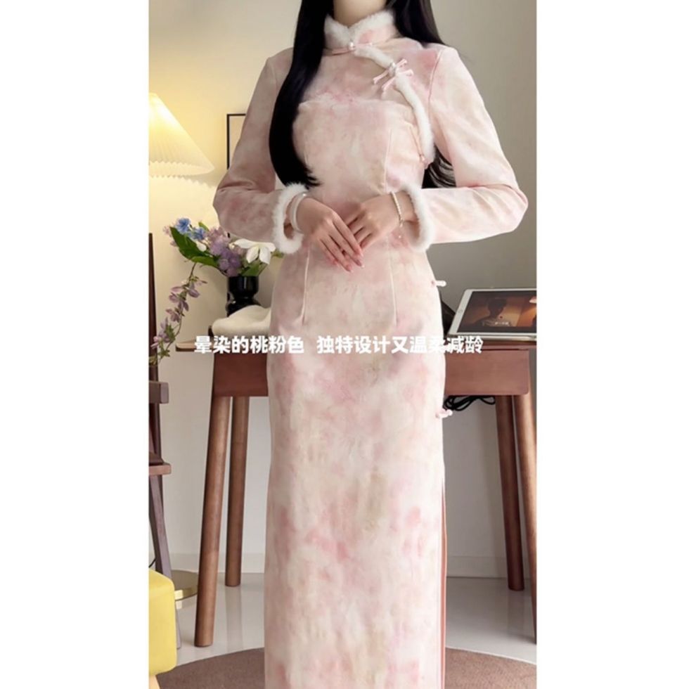 2025秋冬新款改良粉色旗袍裙年轻款气质少女连衣裙高级感加厚保暖