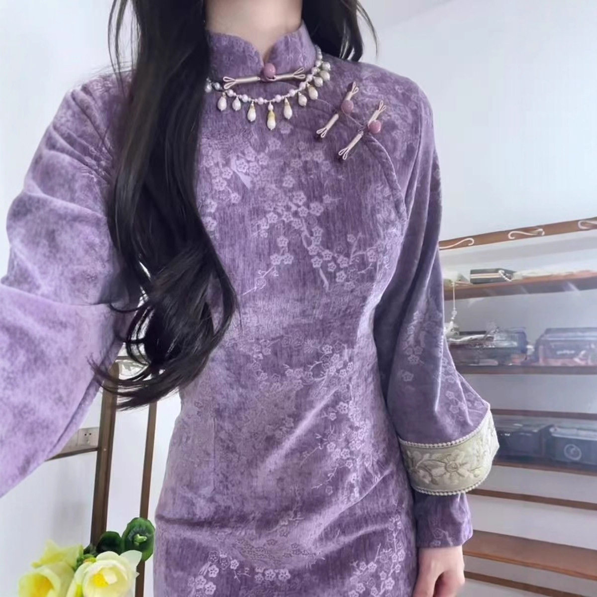 紫色刺绣旗袍女2025新款高端修身秋冬款新中式倒大袖改良连衣裙女