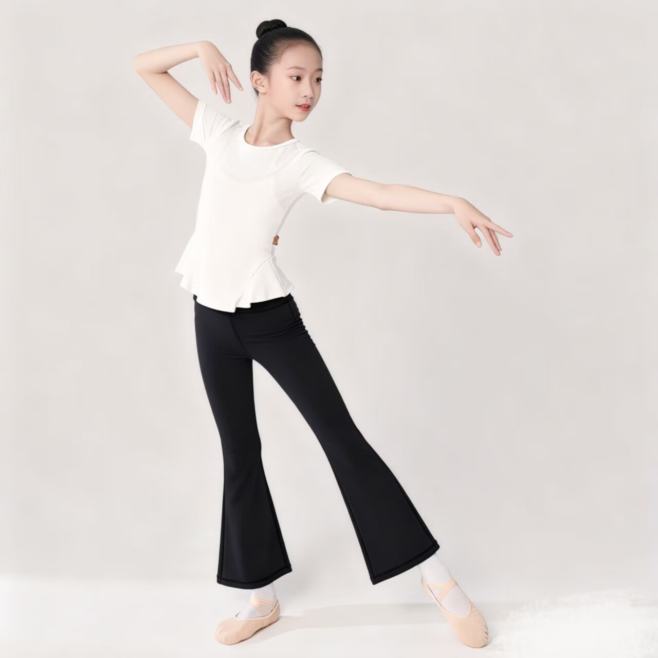 舞蹈服儿童练功服短袖套装女孩跳舞短裤微喇叭裤套装中国舞芭蕾夏