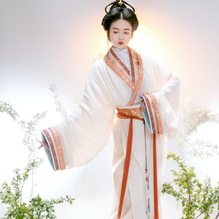 花朝记｜东君｜华服日走秀系列汉服直裾马王堆素纱襌衣织金烫金女