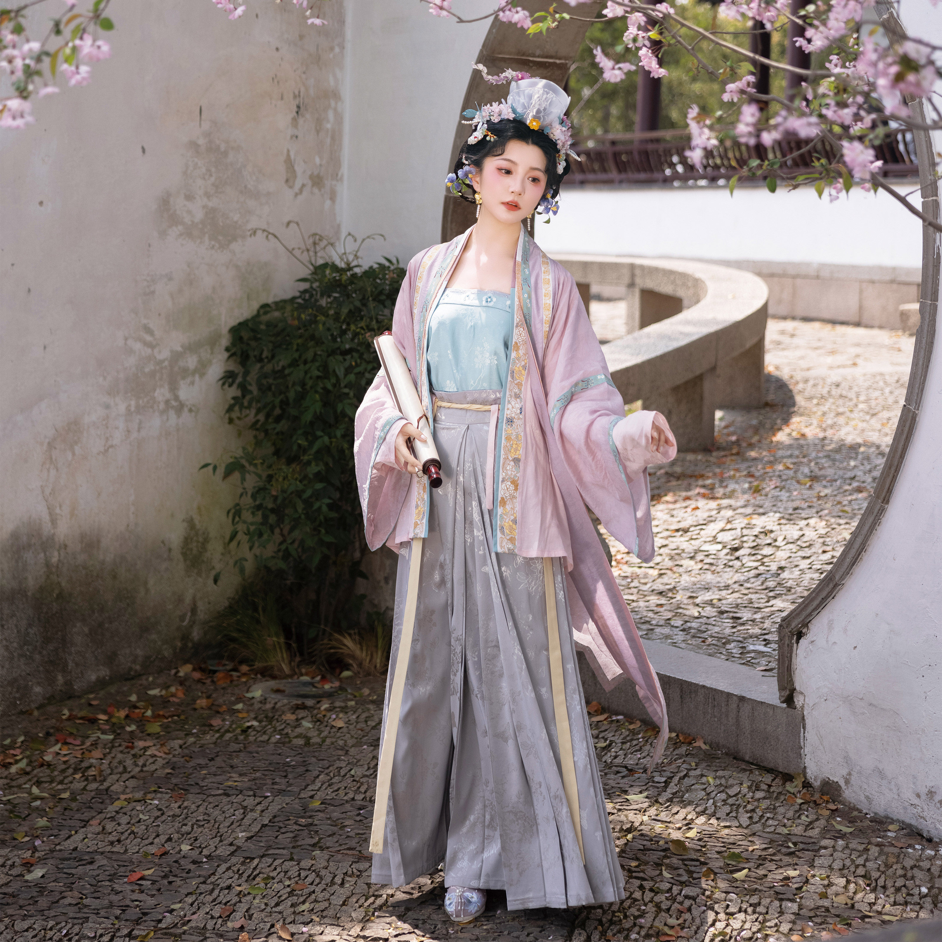 花朝记｜易安｜宋制汉服褙子飞机袖三裥裙天丝提花印金复刻春夏款图片