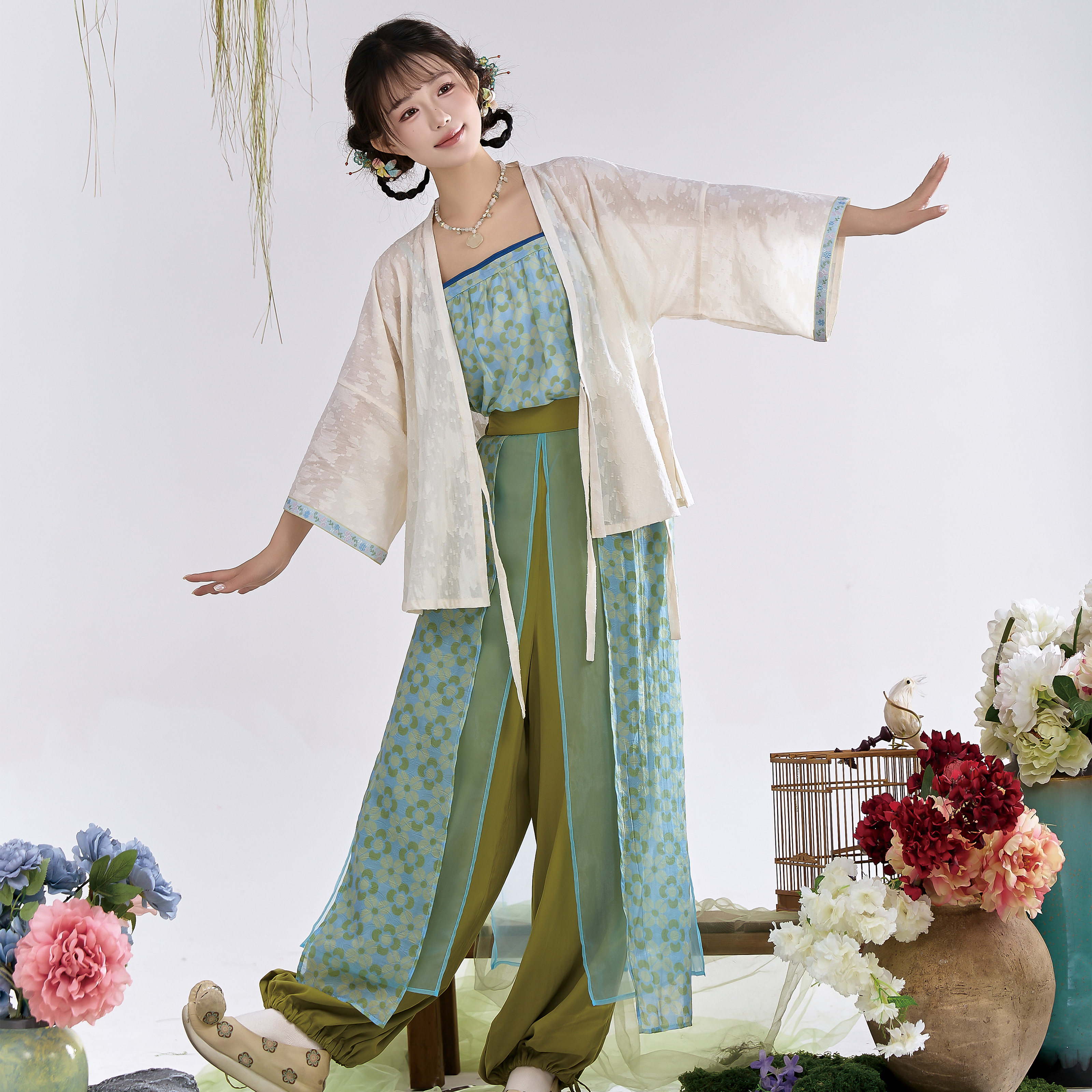 花朝记｜青铃｜汉服元素对穿交灯笼裤吊带绿色印花棉天丝日常春夏图片