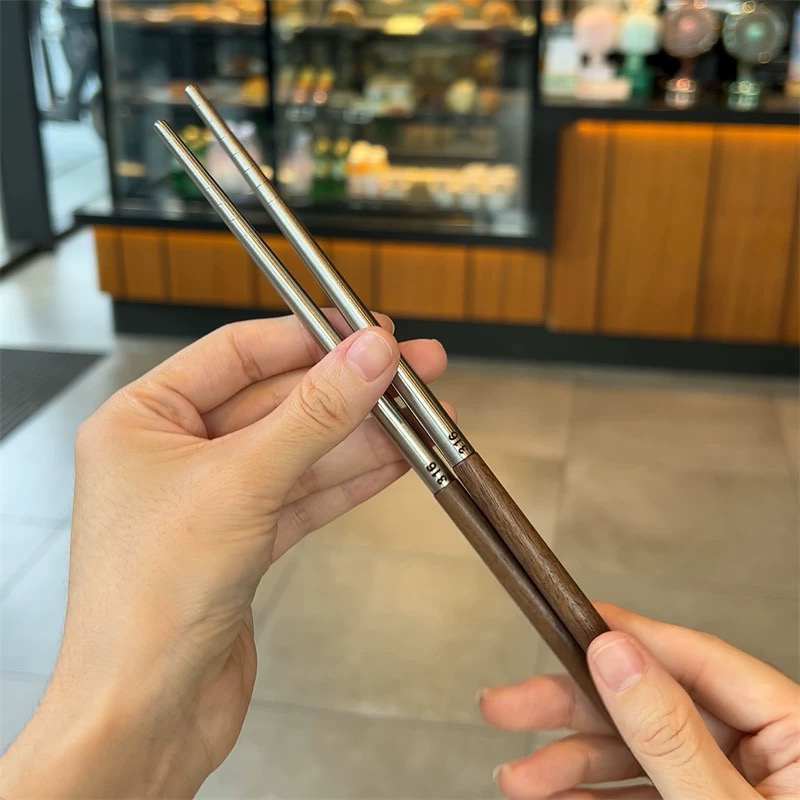 胡桃木304不锈钢筷子一人一筷家用高档抗菌防霉筷商用西餐轻奢筷