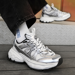 网面透气男鞋2026新款夏今年流行爆款小众百搭高端增高厚底老爹鞋