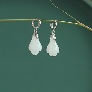 新款仿白玉兰花耳环故宫复古风耳扣配汉服耳圈耳坠女现货