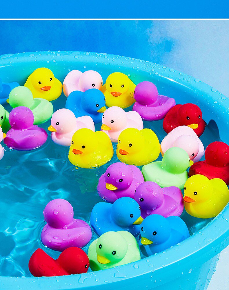 宝宝萌趣彩色鸭子儿童洗澡漂浮发声玩具游泳浴盆玩水捏捏叫小黄鸭