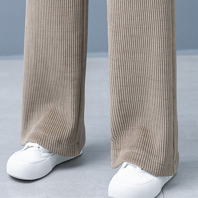 啄木鸟加绒裤子女秋冬卡其色欧韩货高端竖条纹加厚灯芯绒阔腿裤