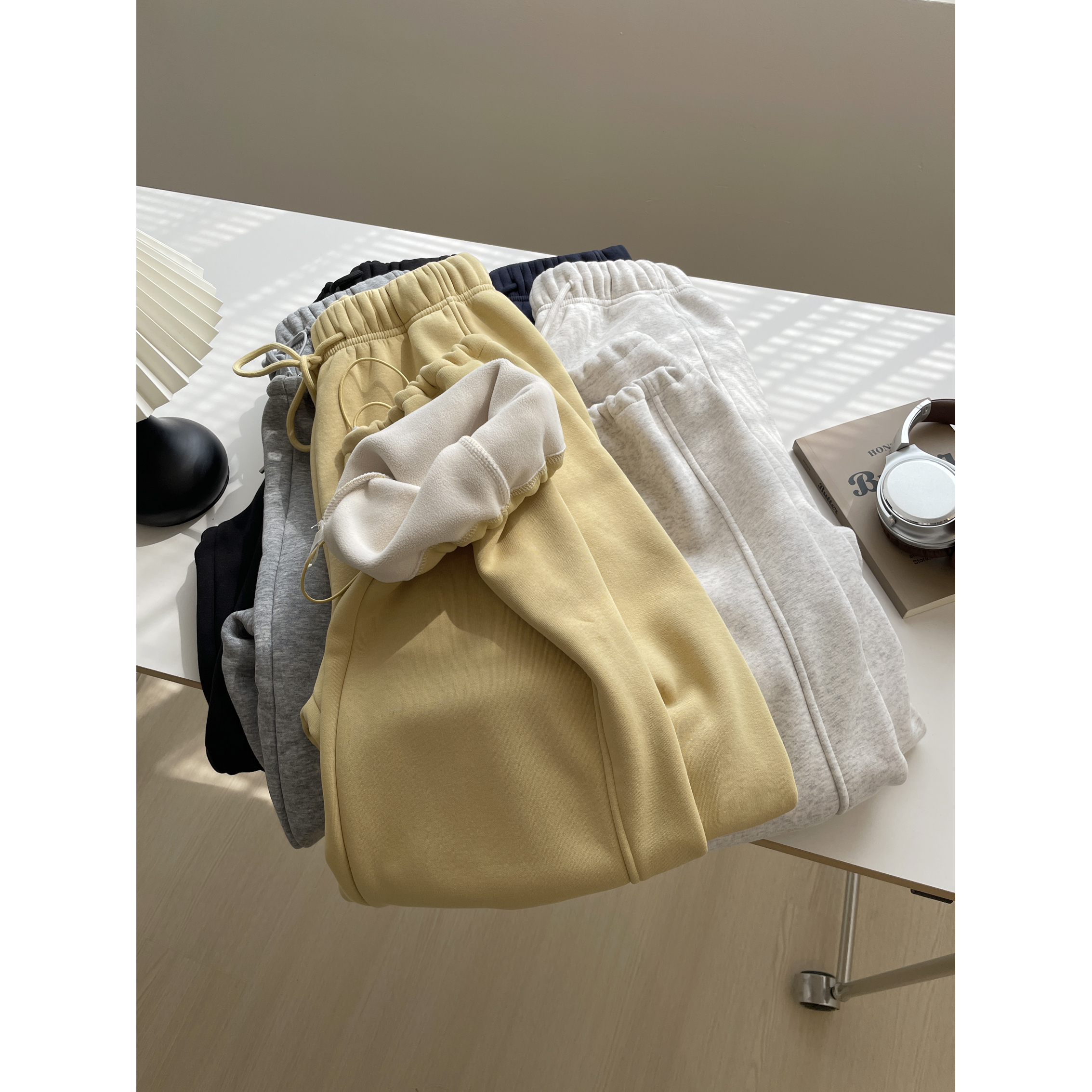 加绒阔腿休闲直筒裤束口运动裤