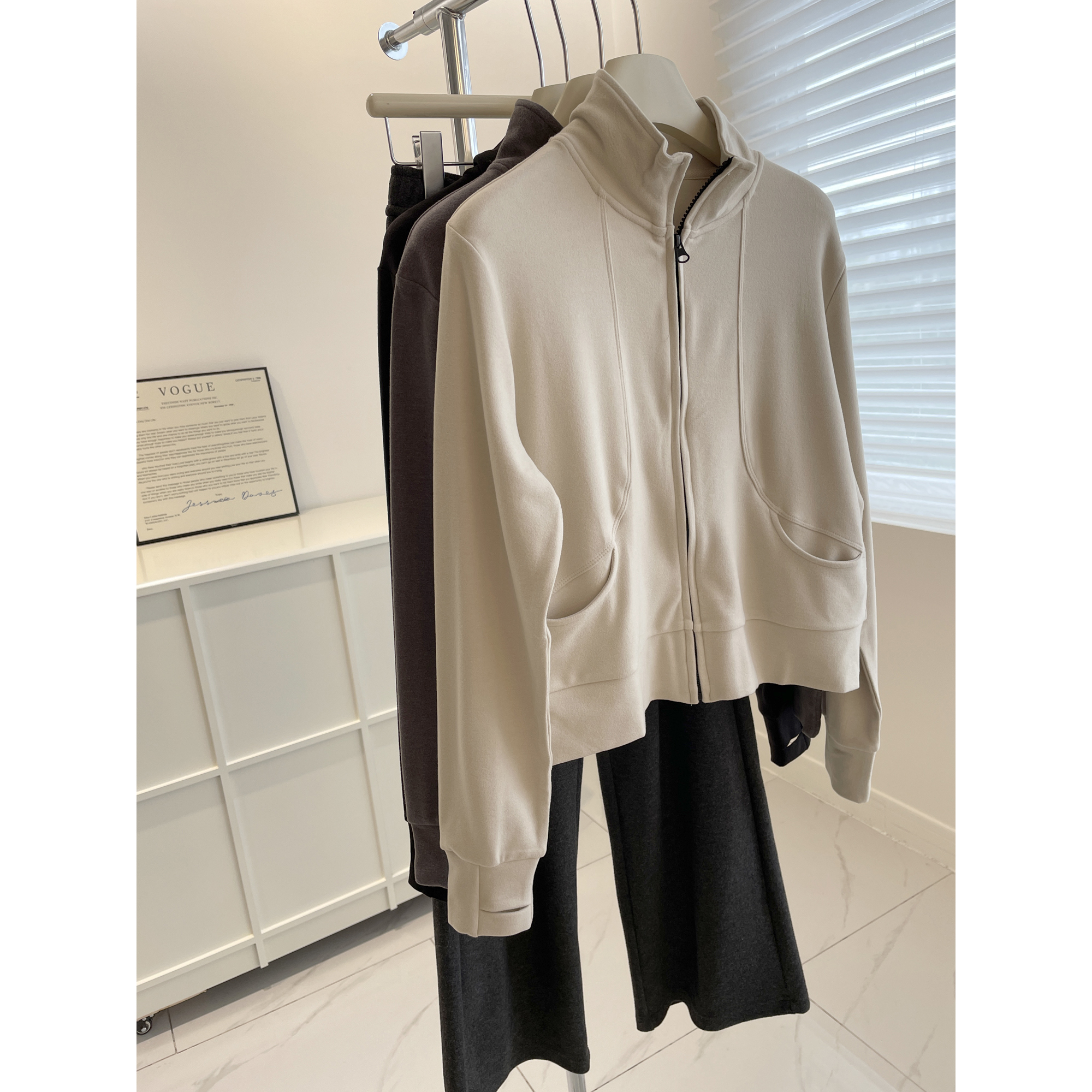 软糯德绒立领短款小外套开衫卫衣