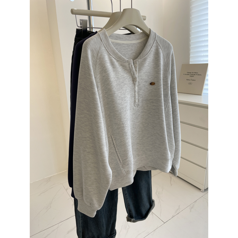 简约半开领纽扣卫衣外套