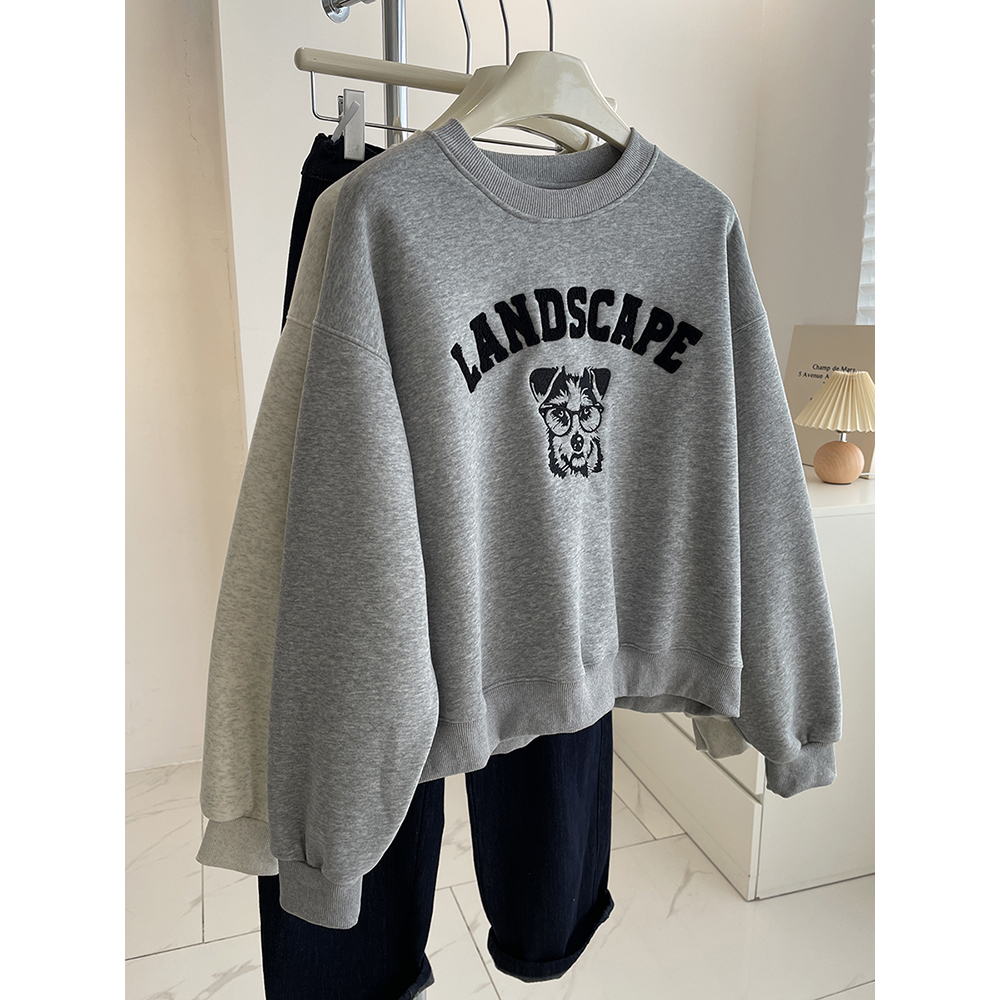 狗狗刺绣圆领加绒卫衣