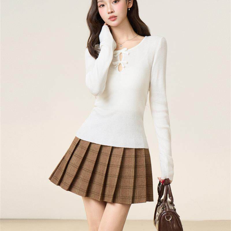 白色圆领蝴蝶结长袖针织打底衫女2026秋冬修身显瘦内搭可外穿上衣