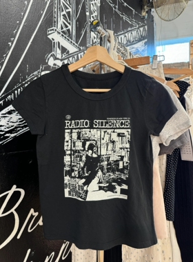 Brandy girl bm黑色美式复古摇滚印花正肩短袖T恤女纯棉修身上衣