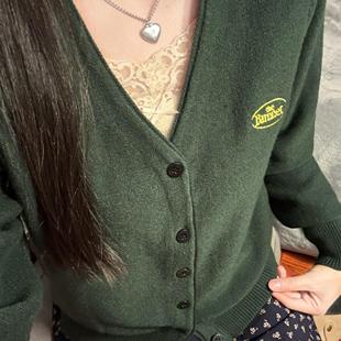 开衫 Bm显冷白复古圣诞绿氛围感毛衣针织衫 女秋冬2024 girl Brandy