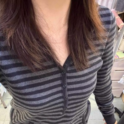 Brandy bm韩版慵懒华夫格条纹针织衫女长袖V领纽扣打底衫舒适内搭