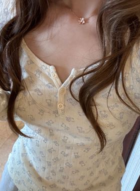 Brandy bm小熊印花长袖打底衫圆领纽扣T恤女早秋显瘦内搭上衣春秋