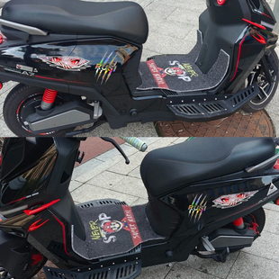 适用爱玛A7Pro电动车车身反光拉花眼神杀贴纸立体定风翼改装配件