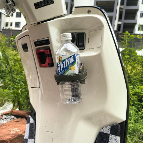 通用型摩托车电动车踏板挂钩复古水壶架免可调节ns125la奶茶杯托