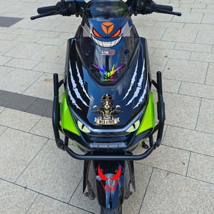 画改装 H电动车猫骑士拉花贴纸挡风板版 70L 适用雅迪冠能S白鲨90