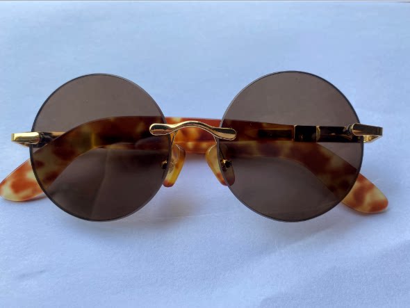 石头镜40年厂家天然水晶太阳眼镜男女圆形镜框个性遮阳防辐射镜片