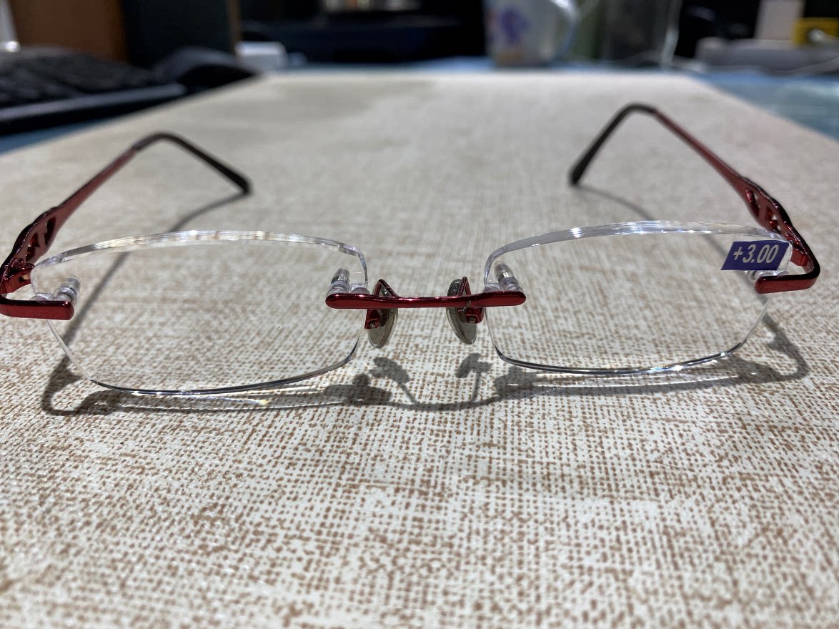 40年厂家天然水晶石头中老年人高清花镜女士款防辐射半框时尚个性