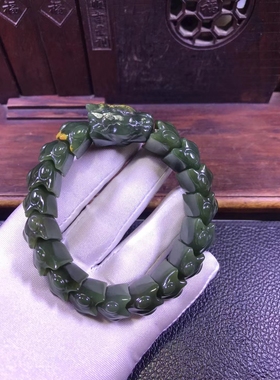 和田玉龙骨手链手串重98克河磨玉材质色泽浓郁精工雕刻一手货源