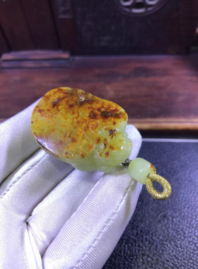 黄白老玉河磨玉籽料洒金皮龙龟吊坠挂坠手把件54克厂家直销定制