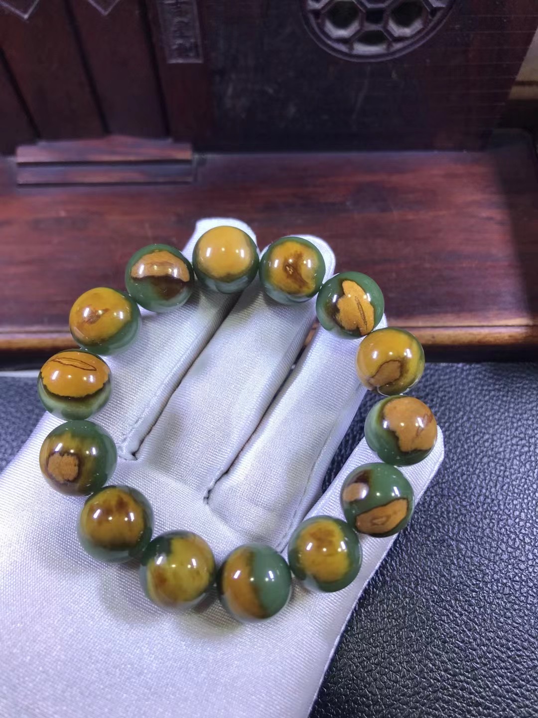 析木绿河磨玉手链粒粒带皮重87克高品质收藏结构细腻标价非卖价